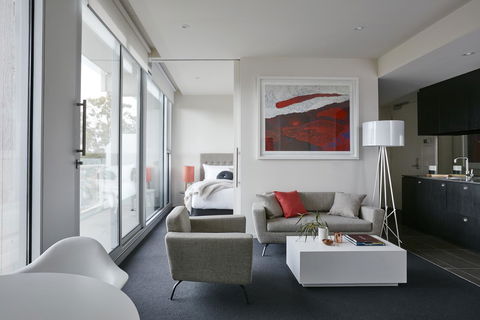 Art Series - The Watson - Accommodation Nelson Bay 20