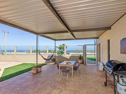 Pearl By The Sea - Accommodation Nelson Bay 11