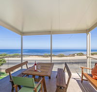 Pearl by the Sea - Accommodation Nelson Bay