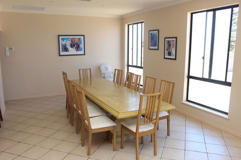 The Lighthouse - Beachfront Accommodation - Nelsons Bay Accommodation 10