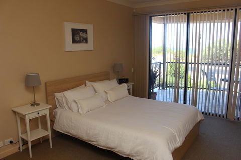 The Lighthouse - Beachfront Accommodation - Nelsons Bay Accommodation 1