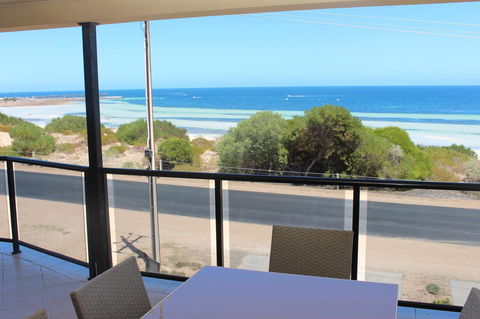 The Lighthouse - Beachfront Accommodation - Nelsons Bay Accommodation 9