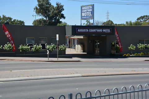 Augusta Courtyard Motel - Accommodation Nelson Bay 12