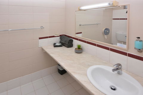 Motel Poinsettia - Accommodation Nelson Bay 11
