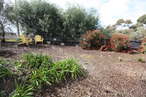 One Tree Bed And Breakfast - Nelsons Bay Accommodation 4
