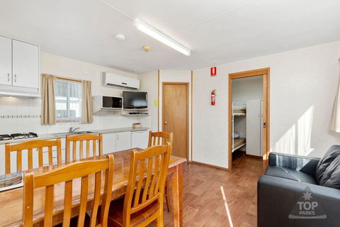 Gawler Caravan Park - Nelsons Bay Accommodation 10