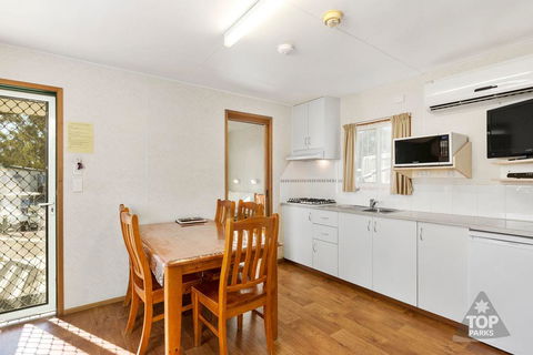 Gawler Caravan Park - Nelsons Bay Accommodation 11