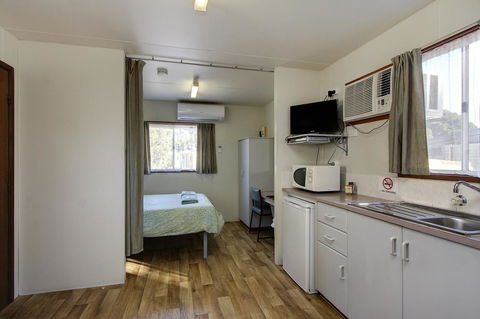 Gawler Caravan Park - Nelsons Bay Accommodation 20