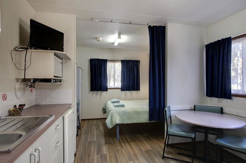 Gawler Caravan Park - Nelsons Bay Accommodation 38
