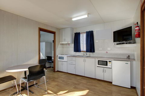 Gawler Caravan Park - Nelsons Bay Accommodation 2