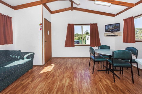Echo Holiday Parks - Naracoorte - Accommodation Nelson Bay 14