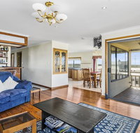 Rocks Retreat House with Sea Views - Nelson Bay Accommodation.com
