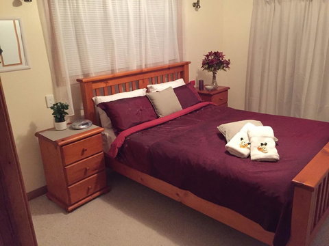 Rocks Retreat House With Sea Views - Nelson Bay Accommodation.com 6