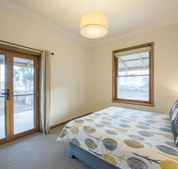 Flinders Bush Retreats - Accommodation Nelson Bay