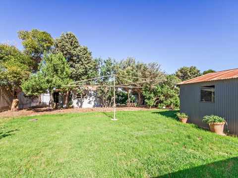 Boat House - Accommodation Nelson Bay 11