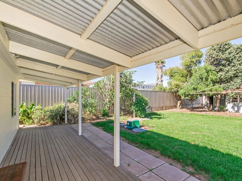 Boat House - Accommodation Nelson Bay 10