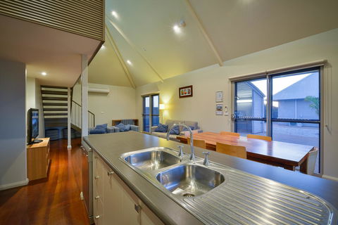Exmouth Escape Resort - Nelsons Bay Accommodation 17