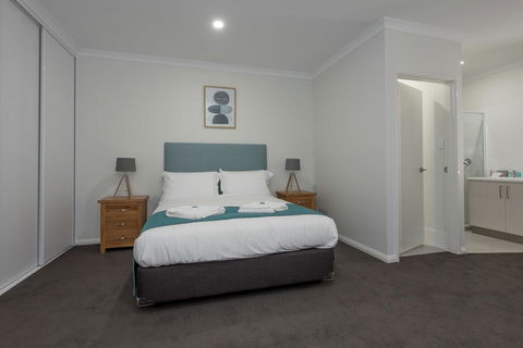 Jurien Bay Motel Apartments - Nelsons Bay Accommodation 5