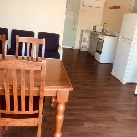 Bay Lodge - Accommodation Nelson Bay 2