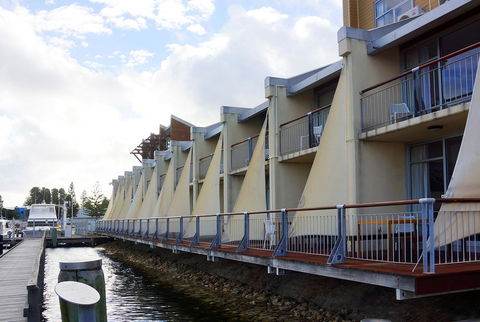 Oceanside 23 - Nelsons Bay Accommodation 22