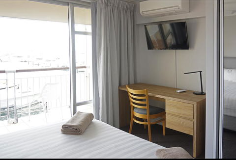 Oceanside 23 - Nelsons Bay Accommodation 10