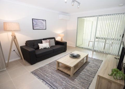Yaran Suites - Accommodation Nelson Bay 14