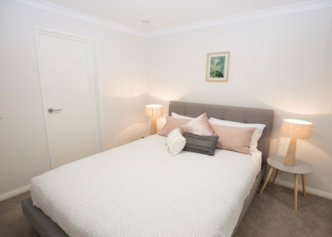 Yaran Suites - Accommodation Nelson Bay 6