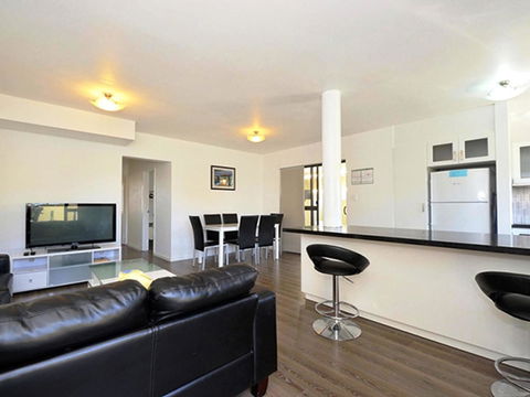 Mandurah Family Resort - Accommodation Nelson Bay 35