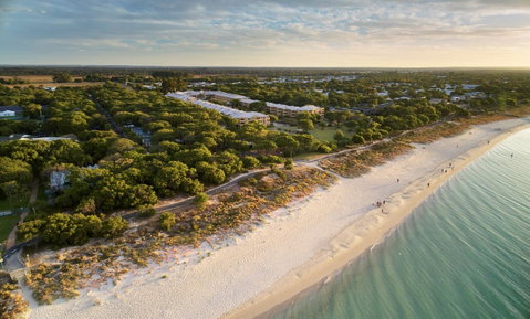 Abbey Beach Resort - Accommodation Nelson Bay 2