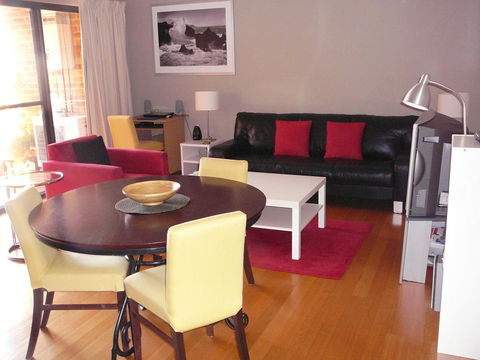 Parklane Apartments - Nelsons Bay Accommodation 27