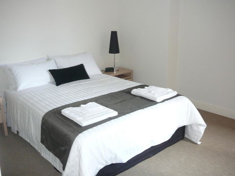 Parklane Apartments - Nelsons Bay Accommodation 34