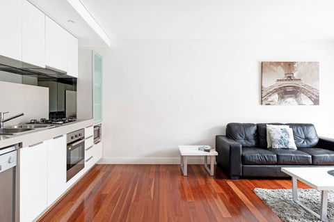 Parklane Apartments - Nelsons Bay Accommodation 12