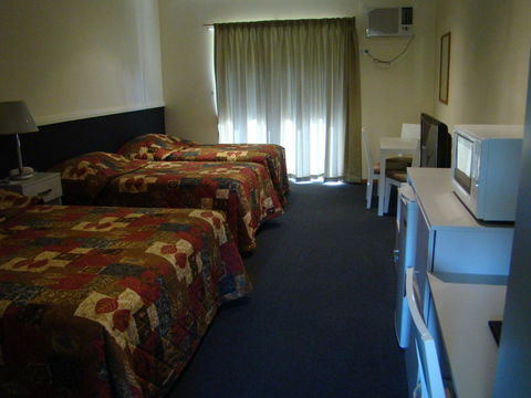 Dunsborough Central Motel - Accommodation Nelson Bay 12