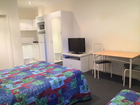 Dunsborough Central Motel - Accommodation Nelson Bay 6
