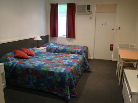 Dunsborough Central Motel - Accommodation Nelson Bay 30