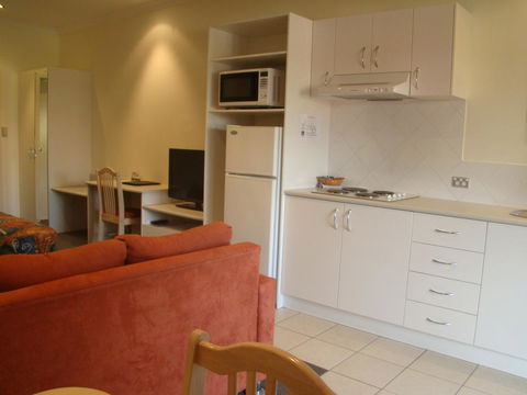 Dunsborough Central Motel - Accommodation Nelson Bay 32
