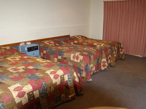Dunsborough Central Motel - Accommodation Nelson Bay 23