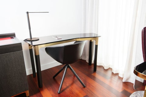 QT Perth - Accommodation Nelson Bay 2