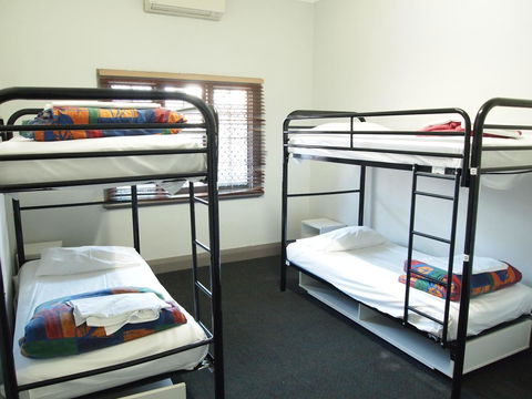 The Emperors Crown Hostel - Accommodation Nelson Bay 21