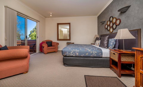 Chimes Spa Retreat - Accommodation Nelson Bay 14