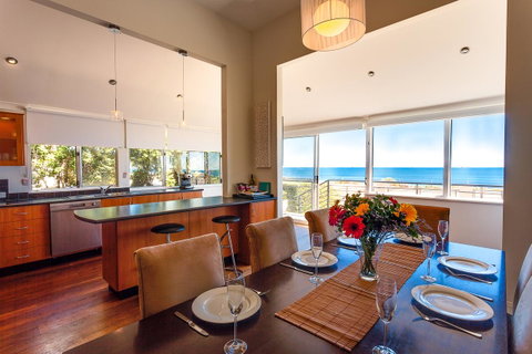 Cottesloe Beach House I - Accommodation Nelson Bay 18