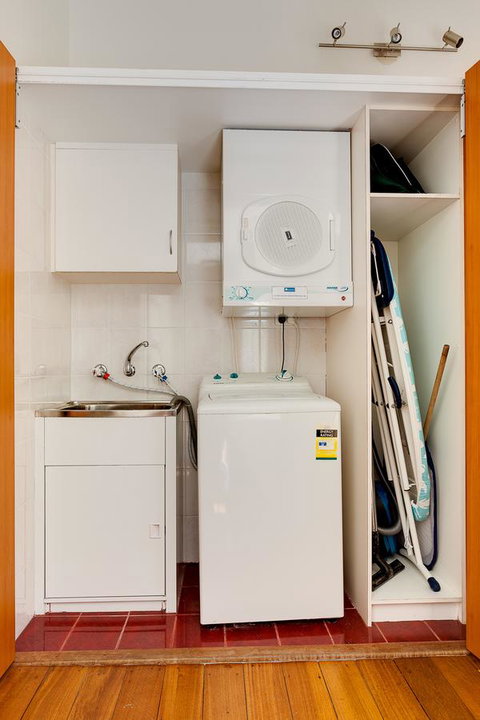Cottesloe Beach House I - Accommodation Nelson Bay 20