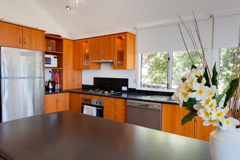 Cottesloe Beach House I - Accommodation Nelson Bay 15
