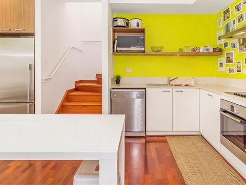 Home Apartment - Perth City Centre - Free WiFi - Accommodation Nelson Bay 9