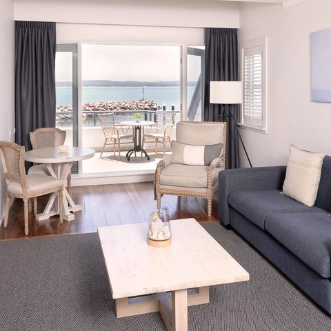 Anchorage Port Stephens - Accommodation Nelson Bay 25