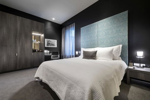 The Melbourne Hotel - Nelsons Bay Accommodation 15