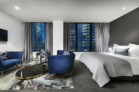 The Melbourne Hotel - Nelsons Bay Accommodation 5