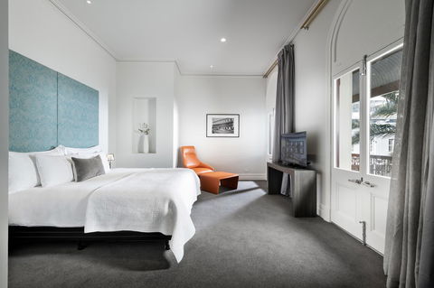 The Melbourne Hotel - Nelsons Bay Accommodation 19