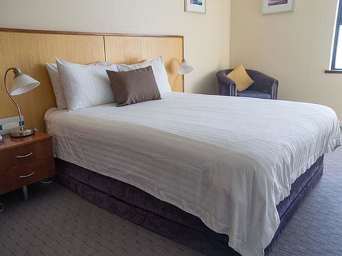 Ocean Beach Hotel - Accommodation Nelson Bay 0