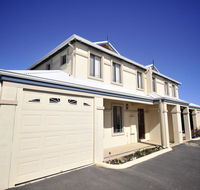 Palm Beach Manor - Accommodation Nelson Bay